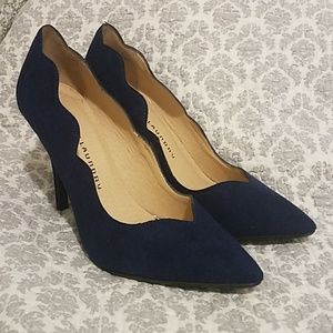 Chinese Laundry Navy Swede Heels